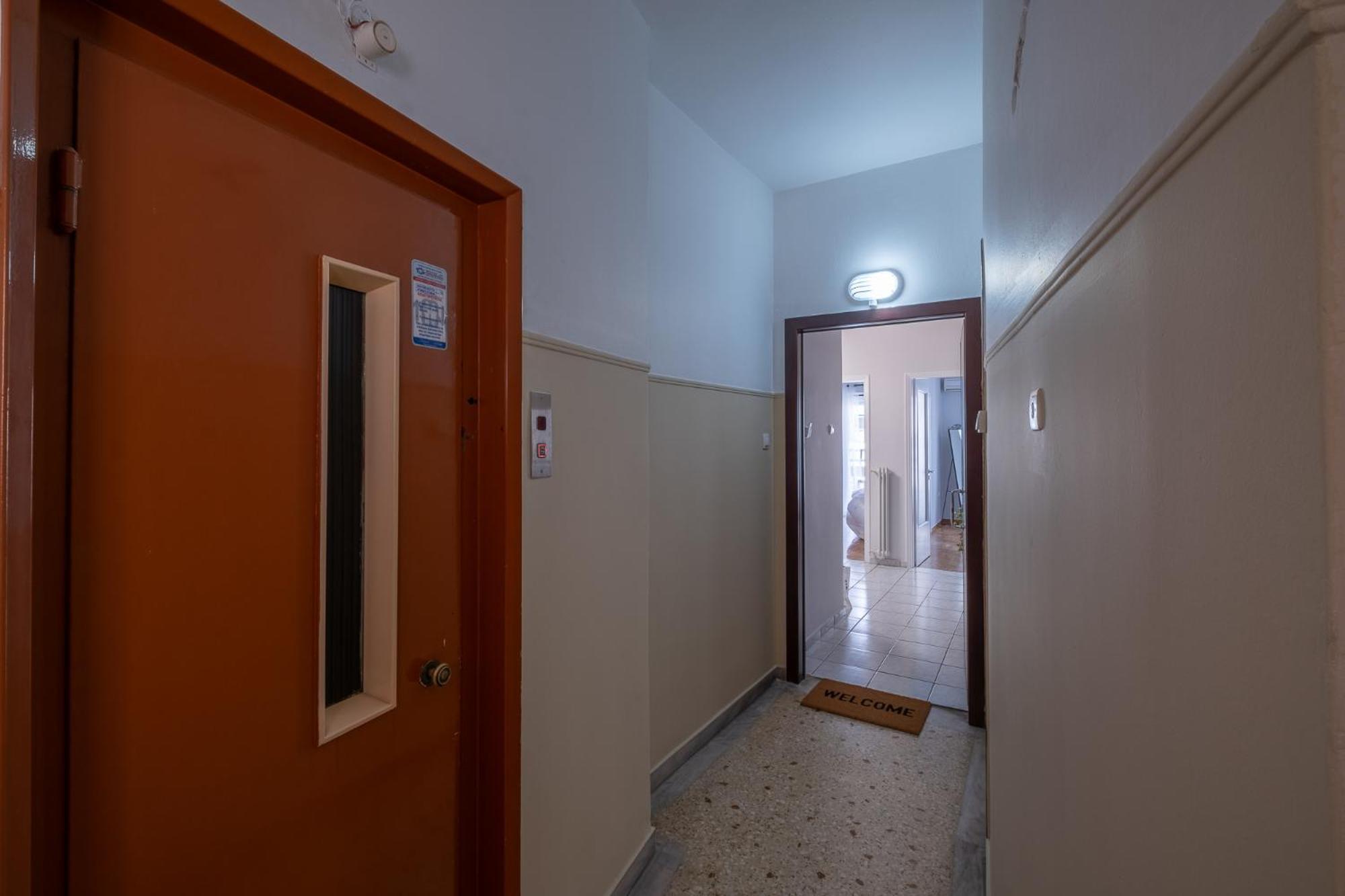 Lovely And Modern 3Bd Apartment Close To Ampelokipoi Metro Αθήνα Εξωτερικό φωτογραφία